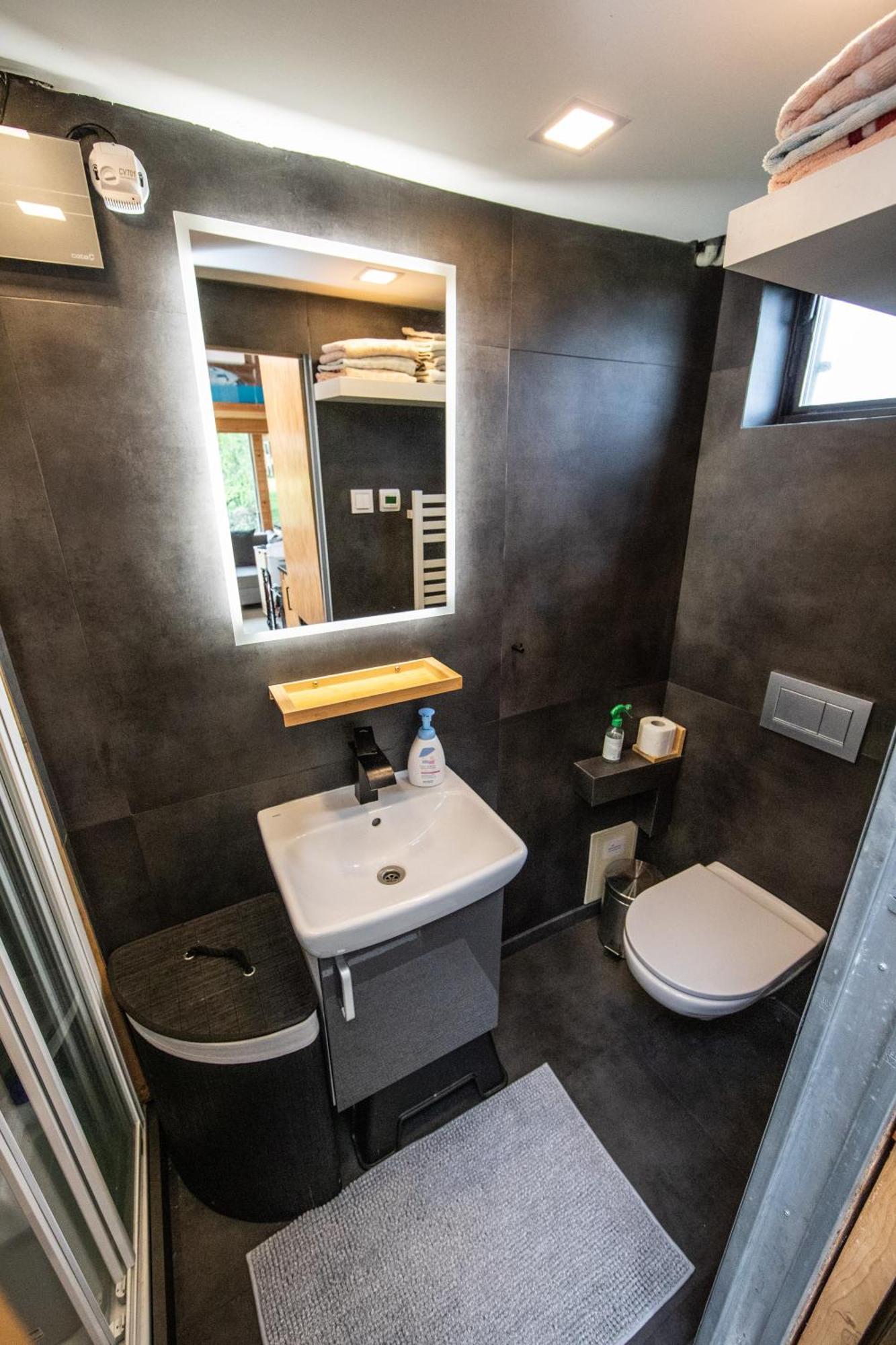 Tiny House - Chatka V Rezi U Prahy Husinec  Dış mekan fotoğraf